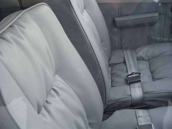 seats1.jpg 700