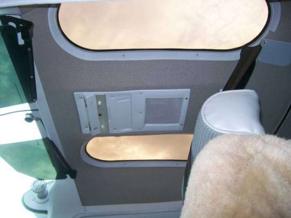 sky lights 700